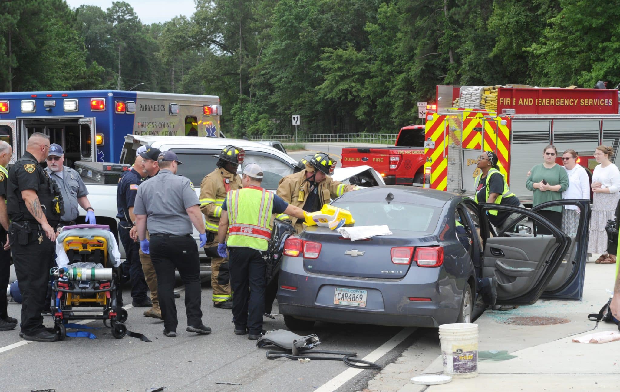 Dublin firefighters free man from wrecked car – Courier Herald Today